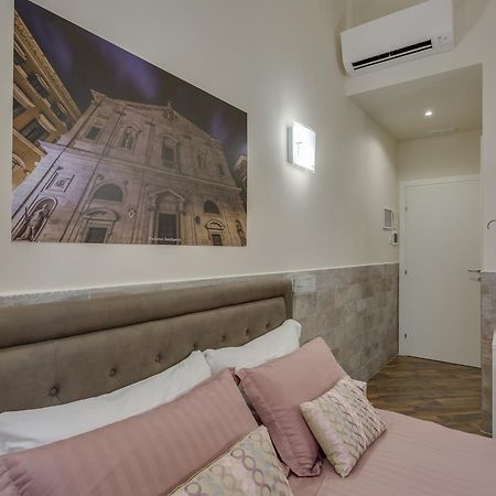 Navona Charme Suite Roma Exterior foto